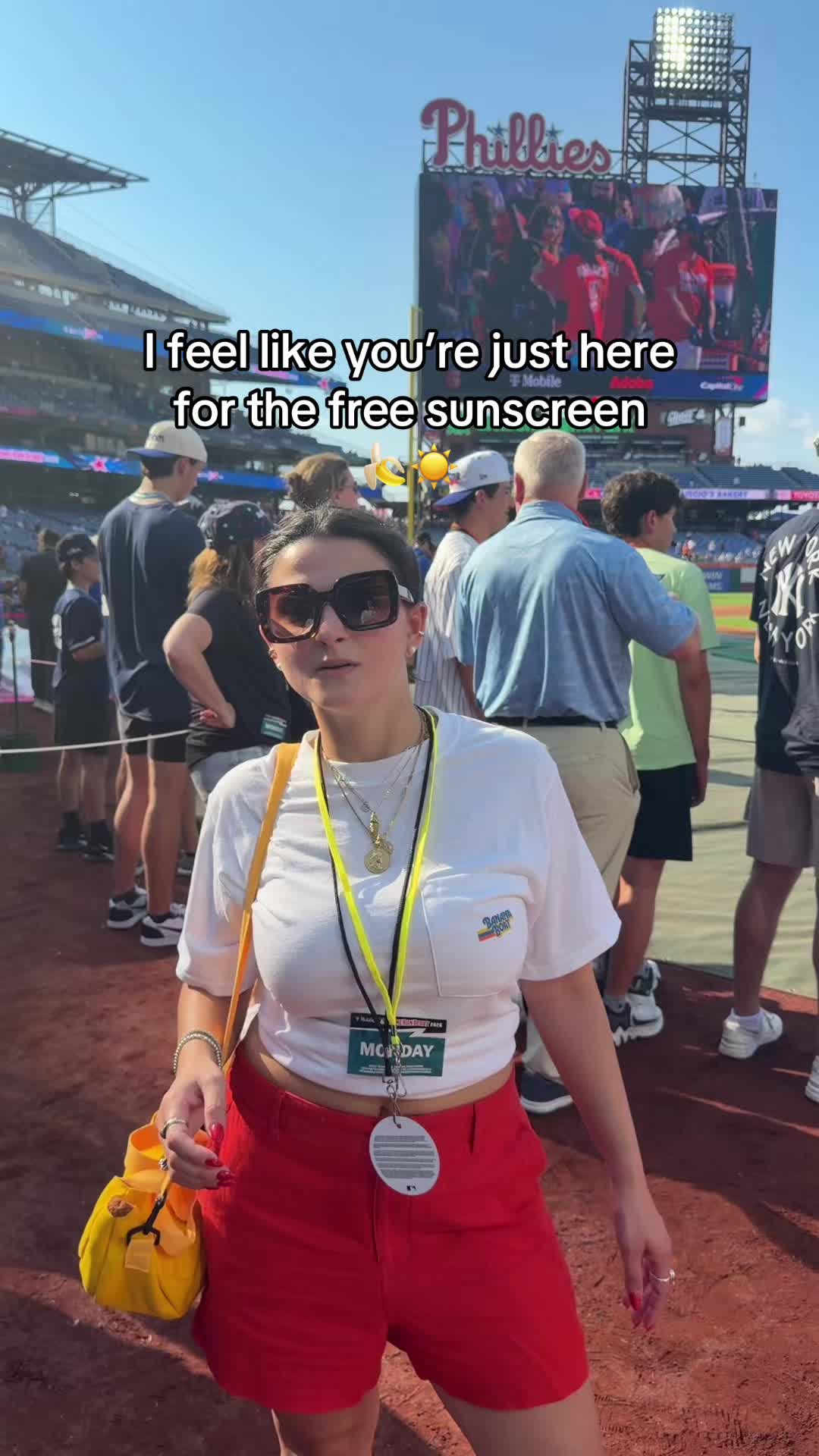 @bella