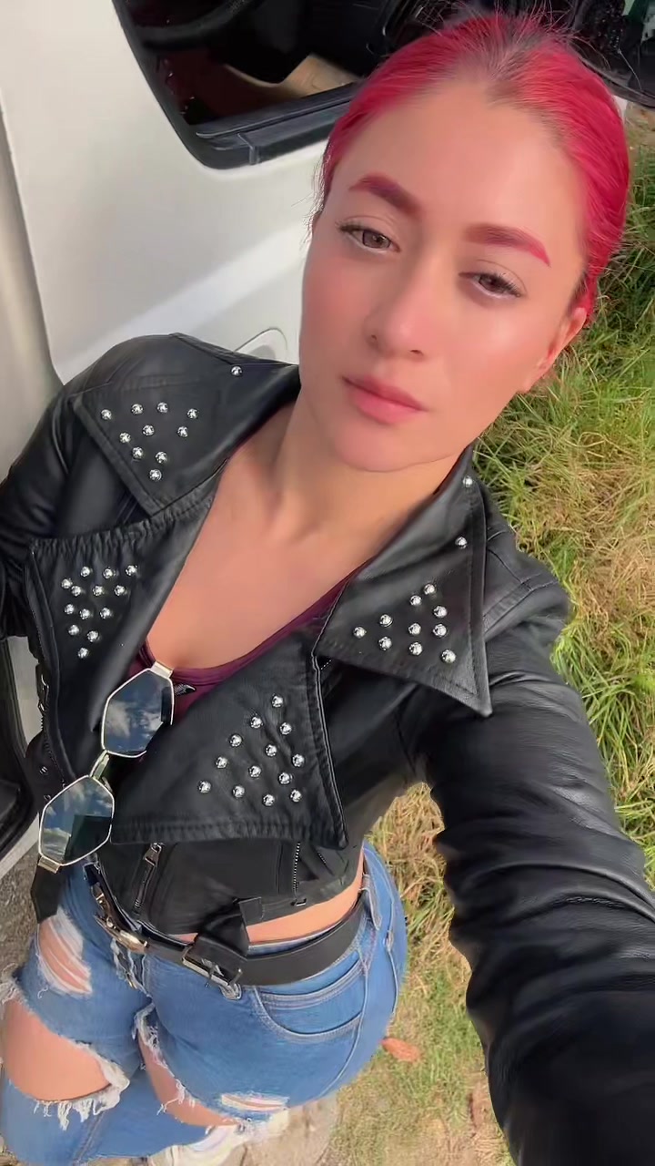 @Jimena Valencia