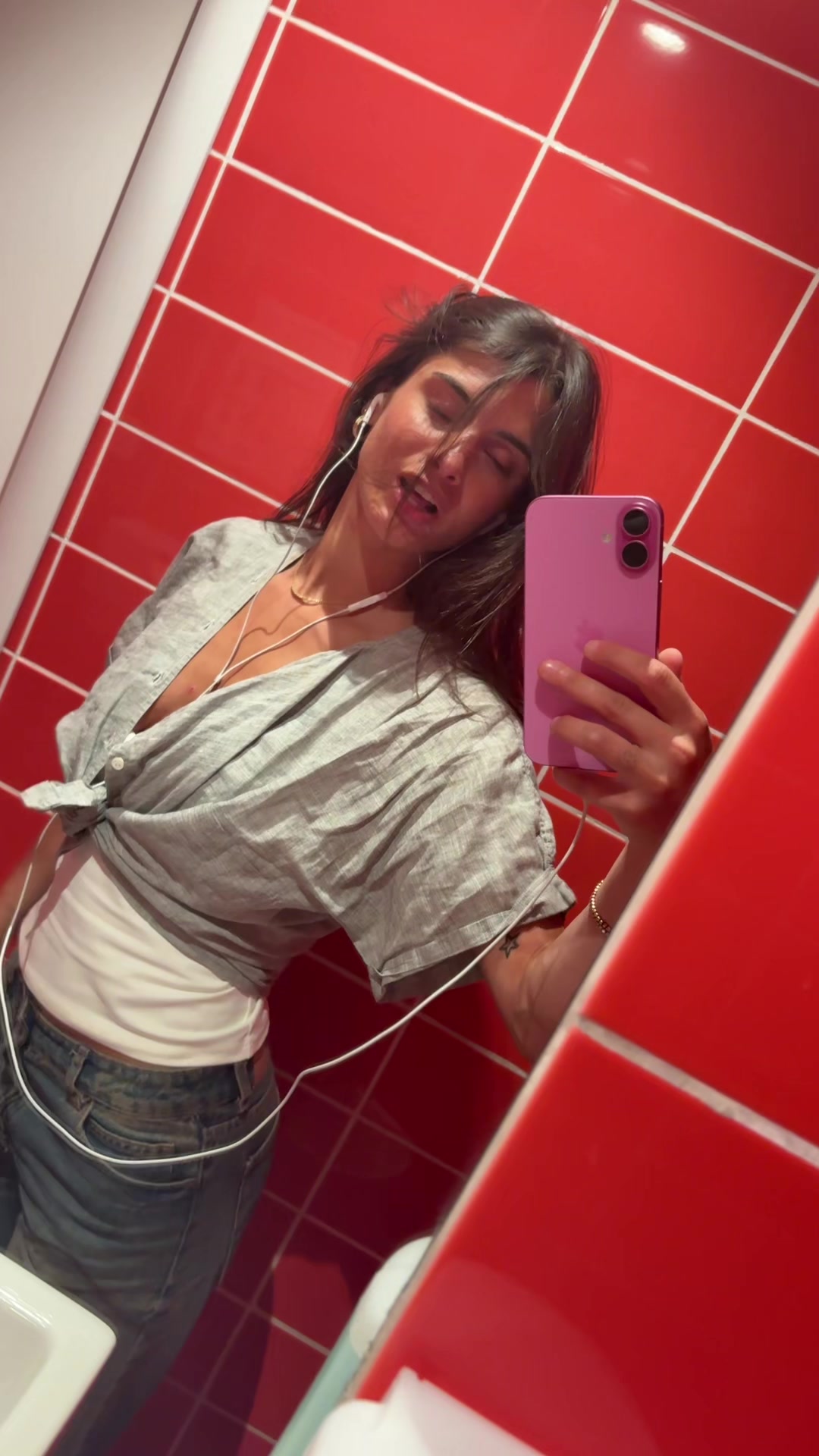 @Absolutlyavi