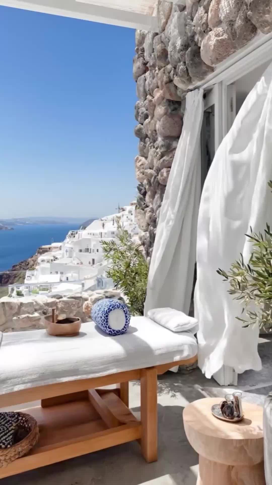 @Luxquisit