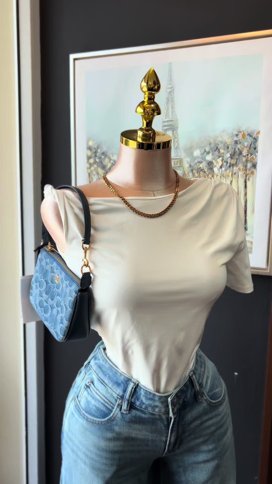 @V&G
