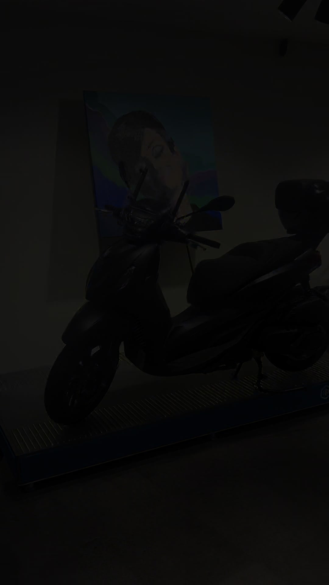 @J2 Scooters & Motoren