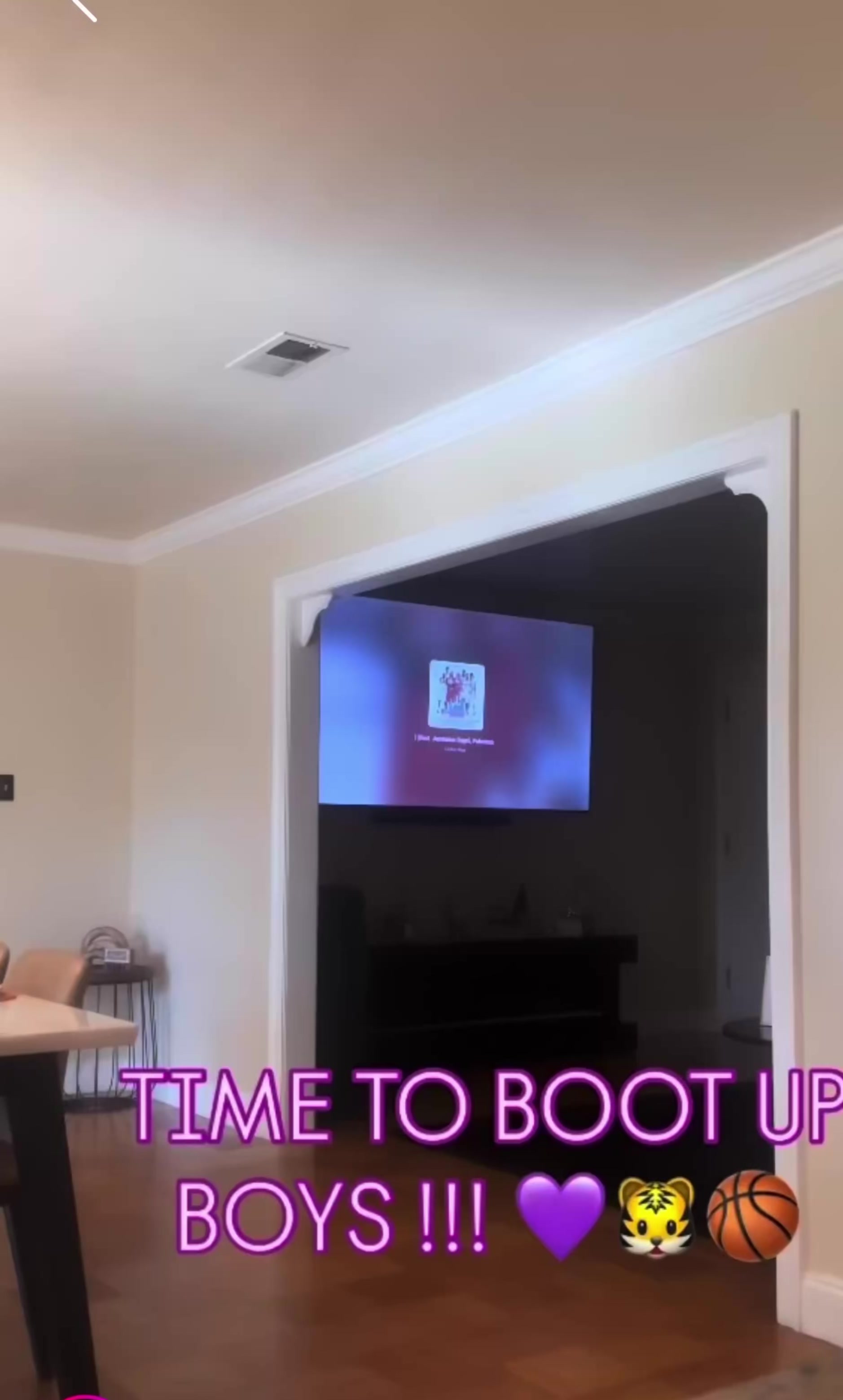 @thesocialmediacomedian