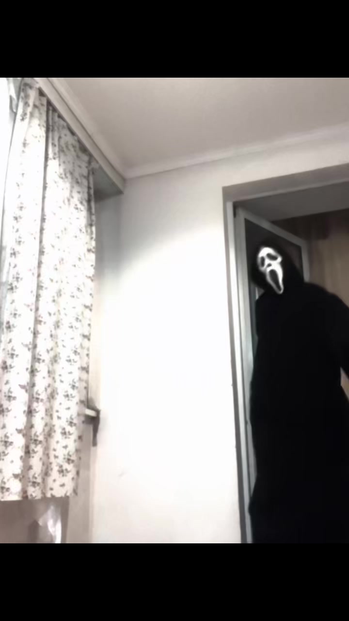 @Нас 25 тысяч и мы идём