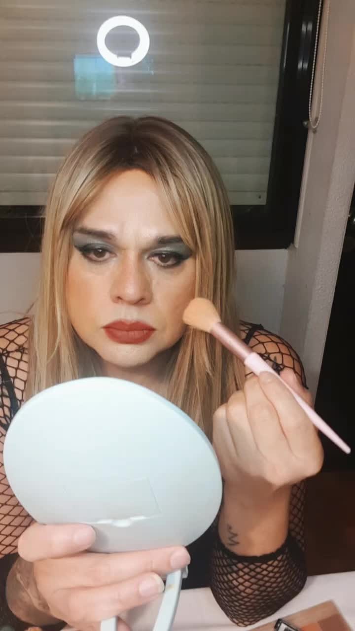 @analhia CrossDresser