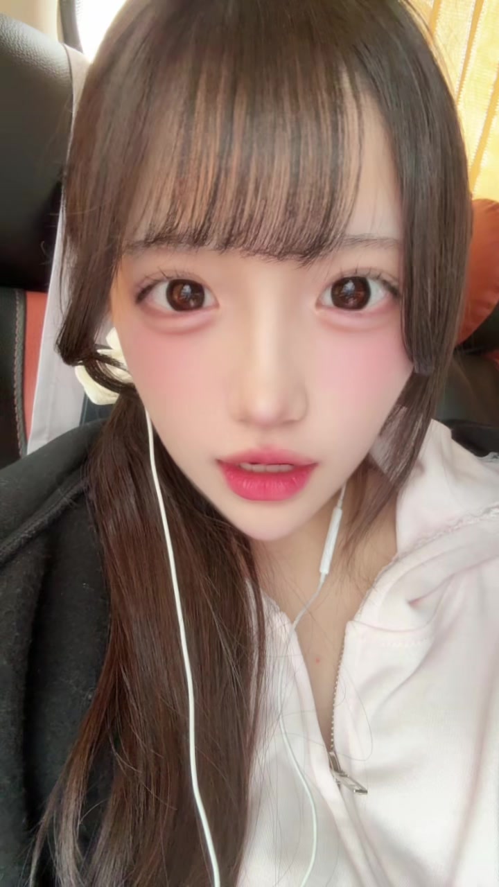 @星野あみ