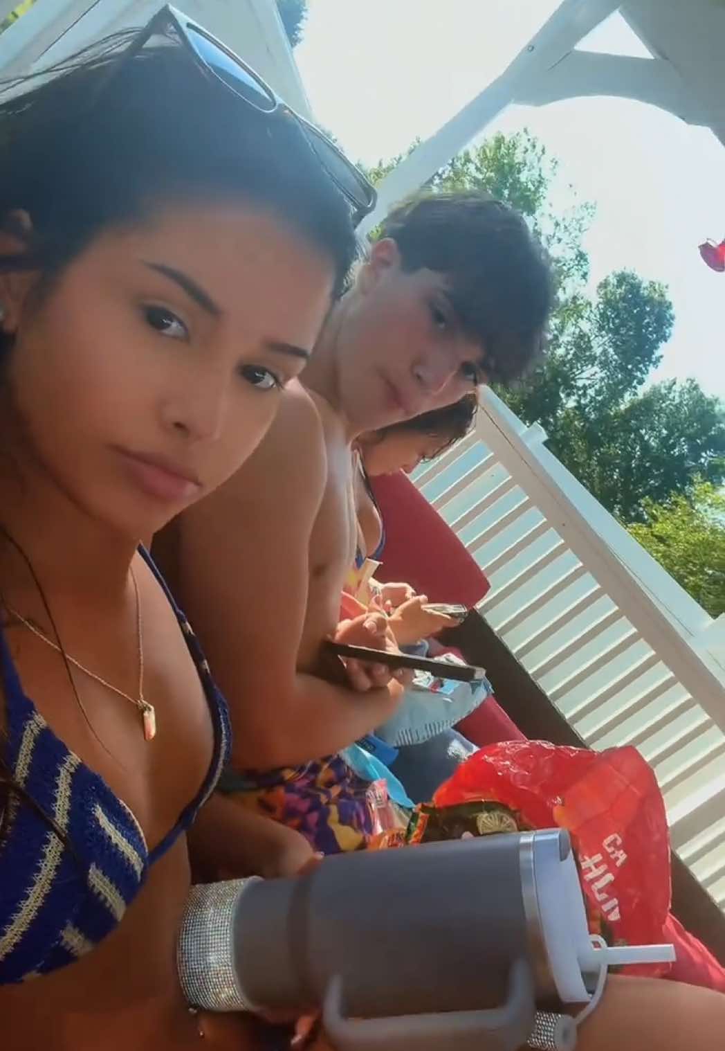 @👑