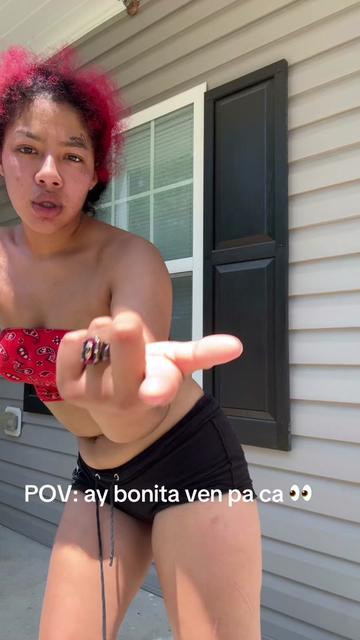@AngelinaMarie