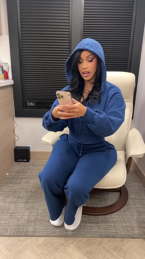 @Cardi B