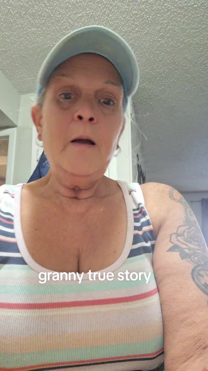 @granny at kitchen table 🎼🎵❌️