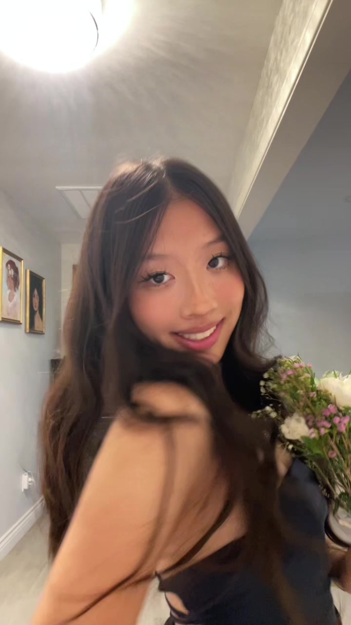 @chrissy