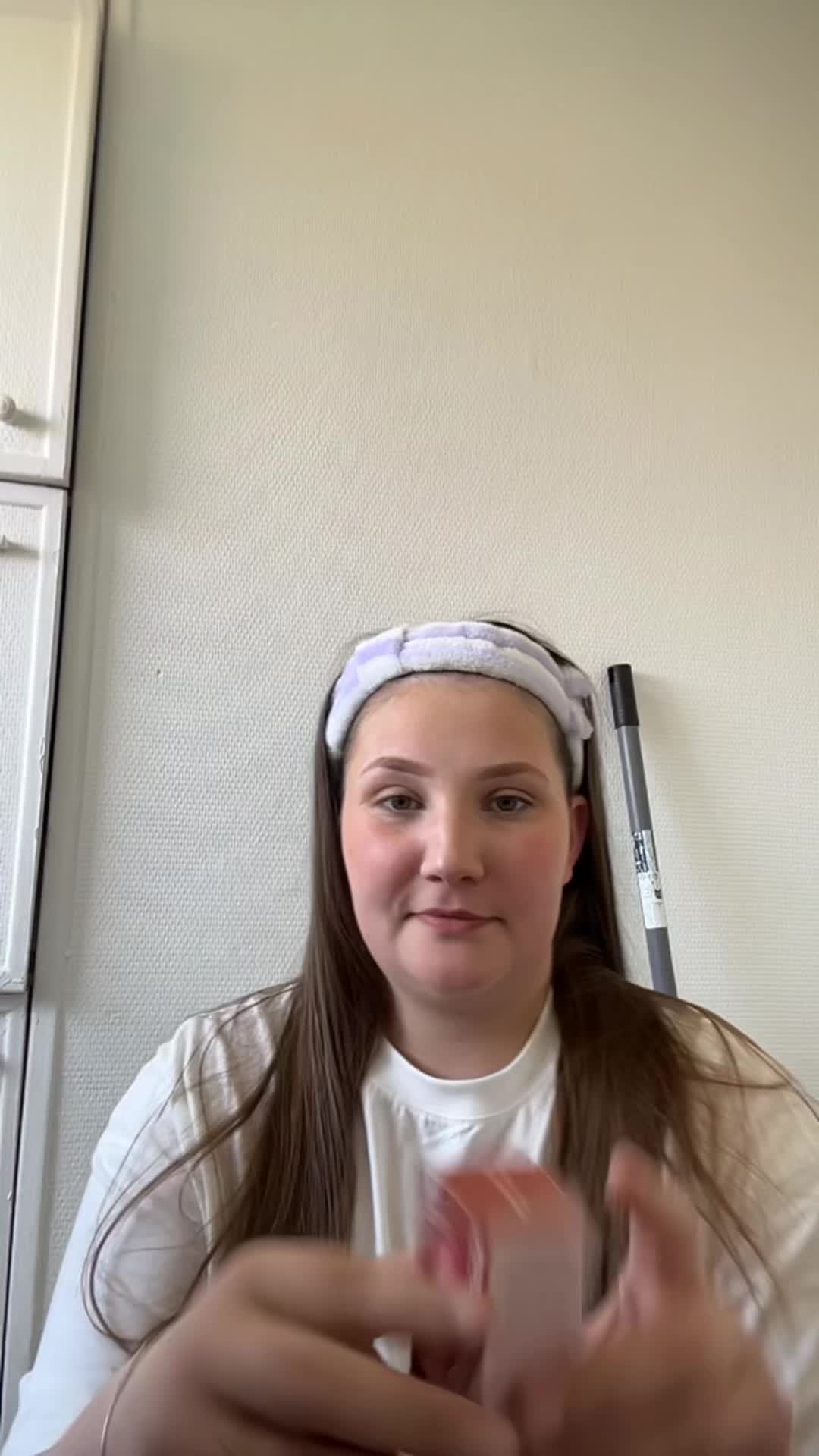 @Emeline_olv