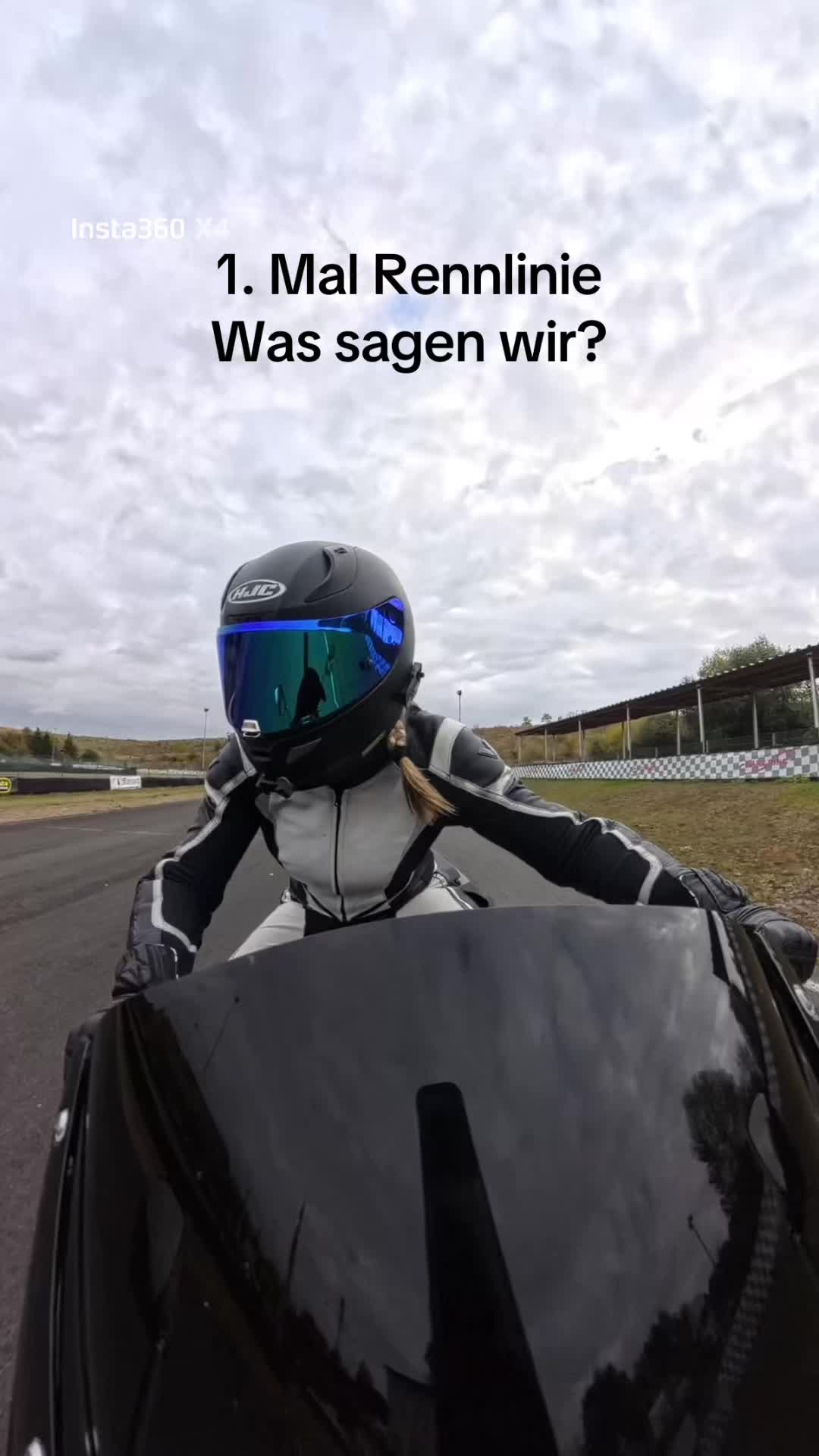 @Lara Silane | Motorradvlogs