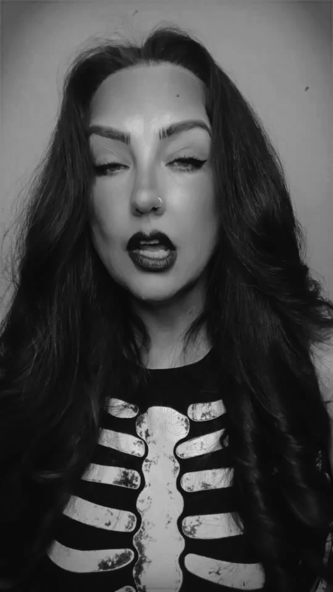 @grrrl