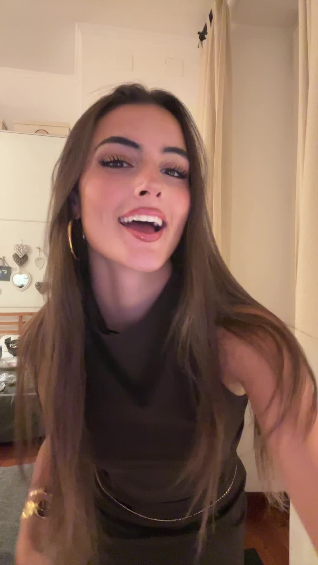 @aleee