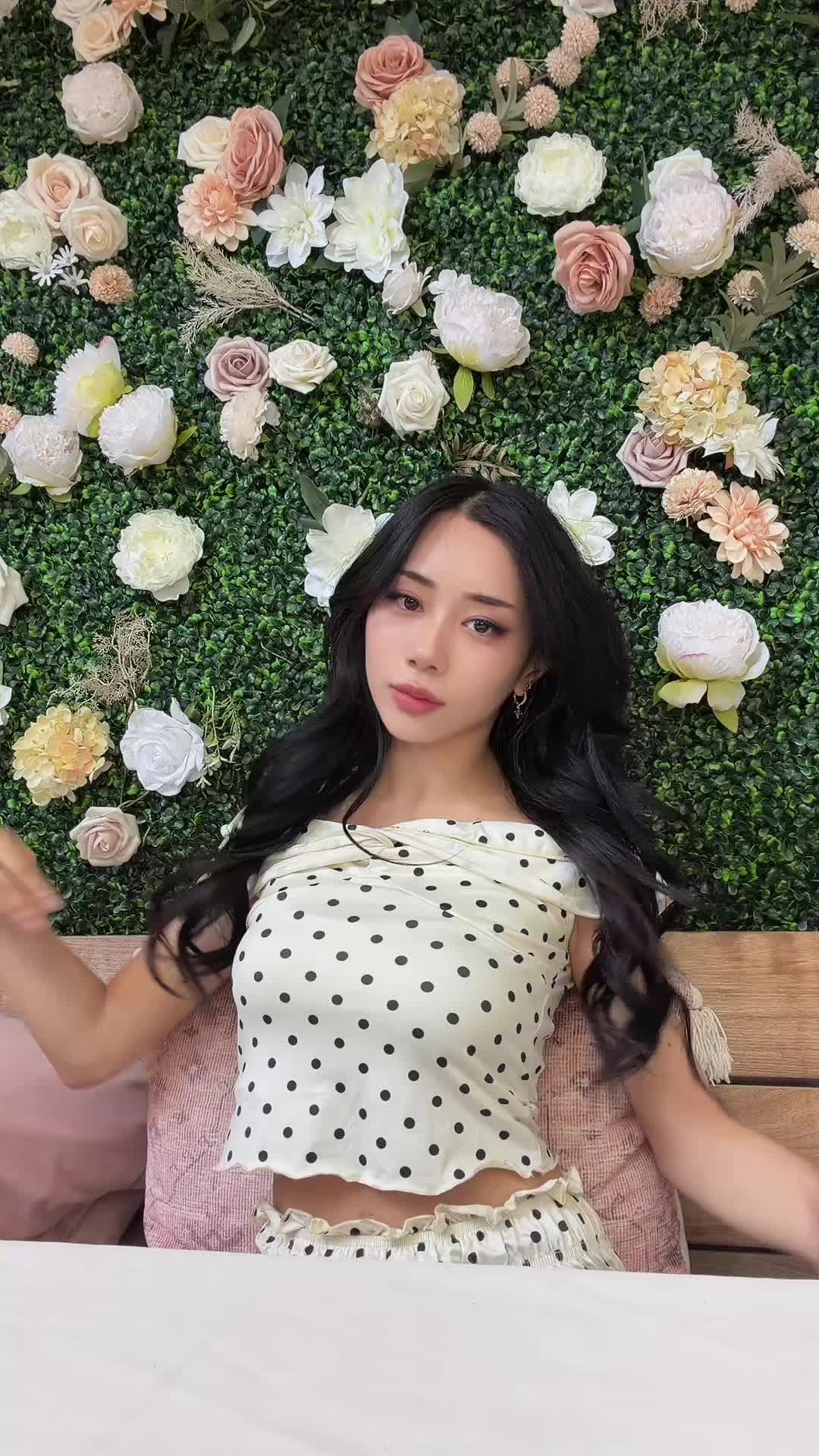 @Rach3l