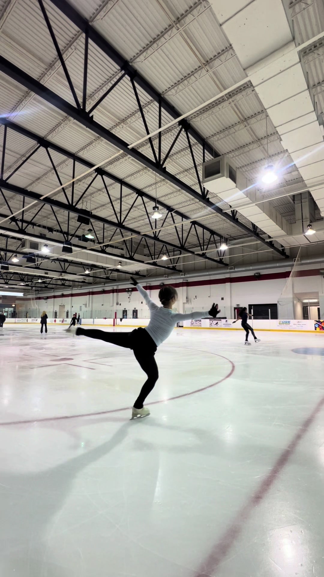 @mia🌟⛸️