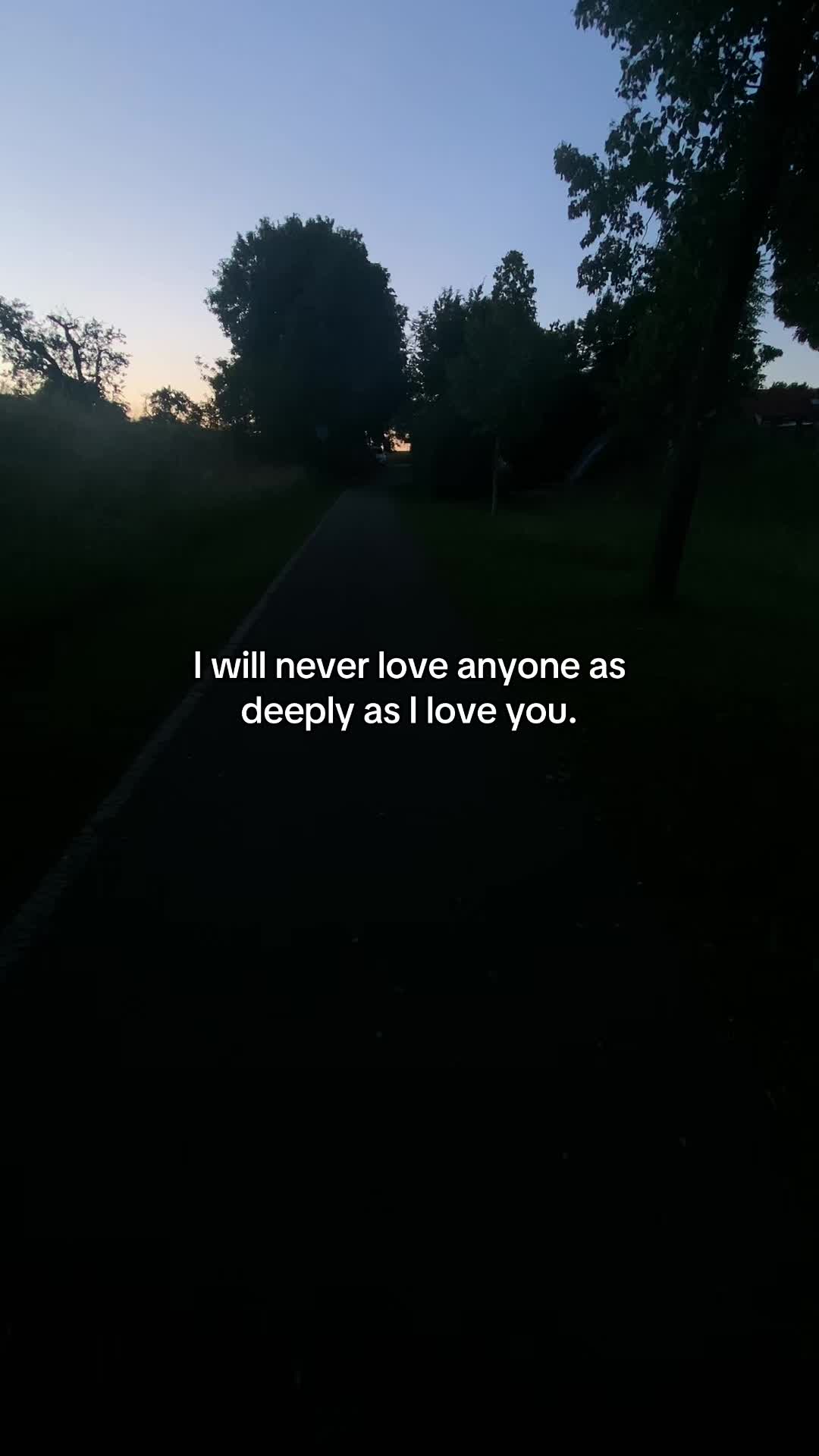 @♕