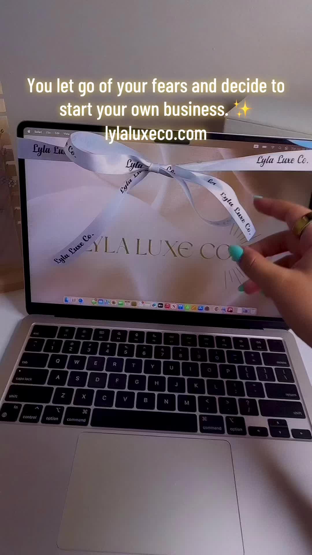 @LylaLuxe.Co