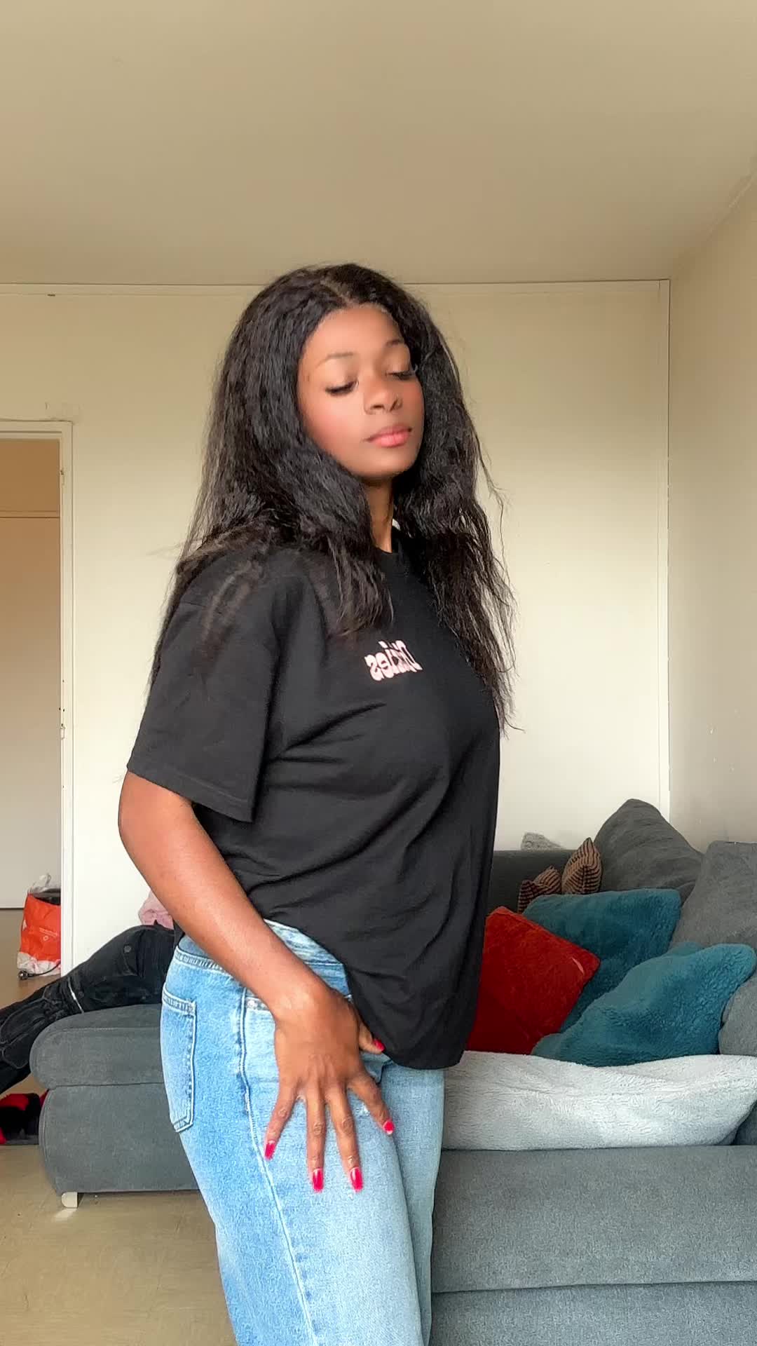 @Olivia33666888