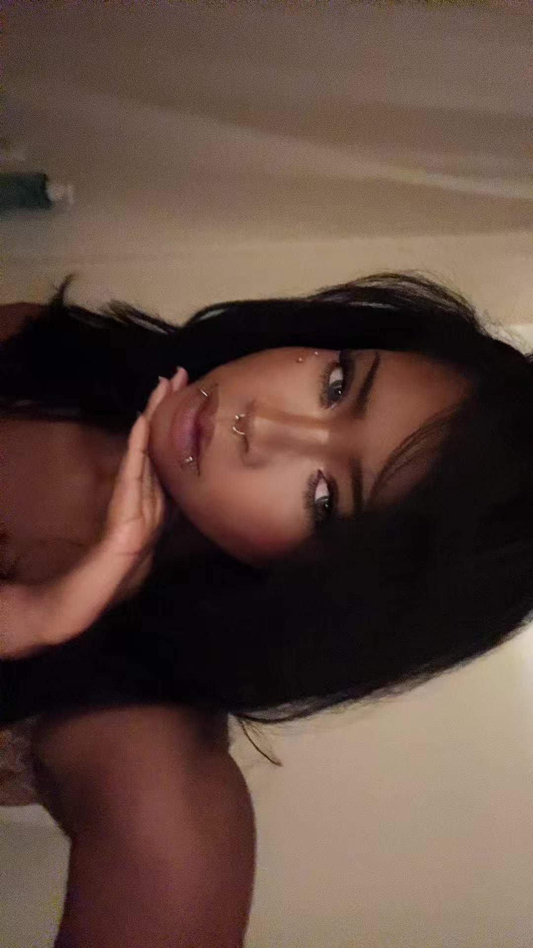 @y3iik00