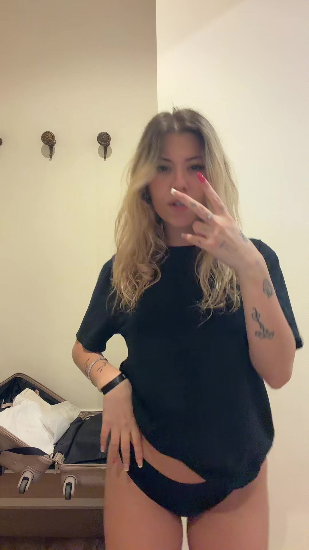 @__labeniamss__