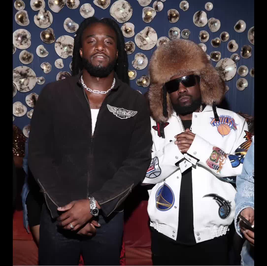 @WaleWeekly