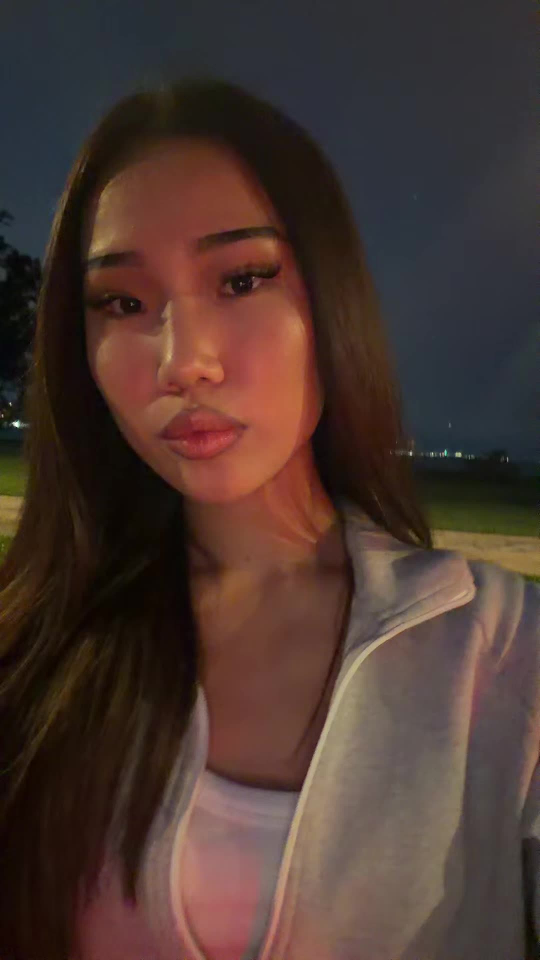 @e