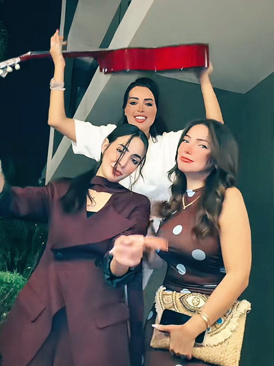 @Amira 🐎🔥👑لعيون مروة 👑