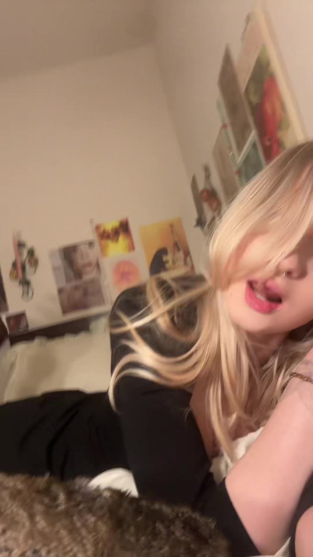 @kt&sub;((・&perp;・))&sup;