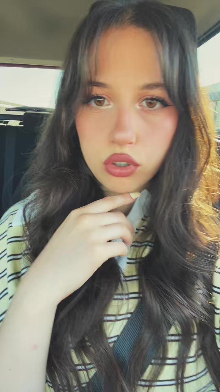 @Silvia