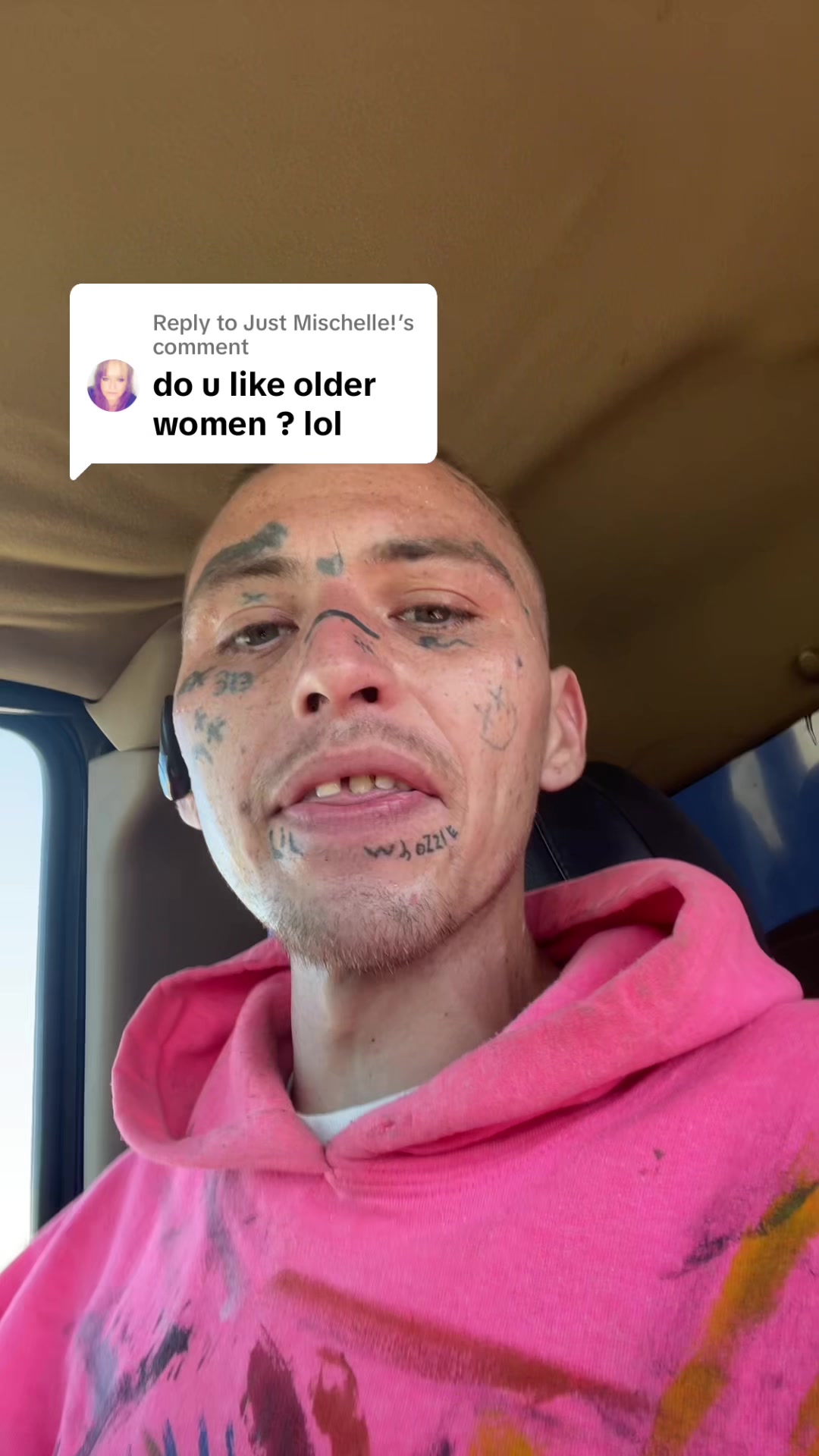 @lilwhozzie