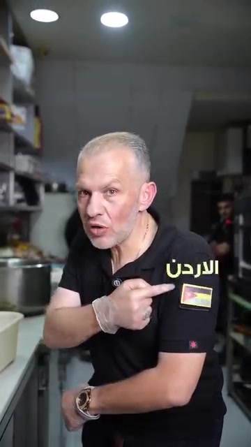 @safeer_elmansaf اياد وشمعه