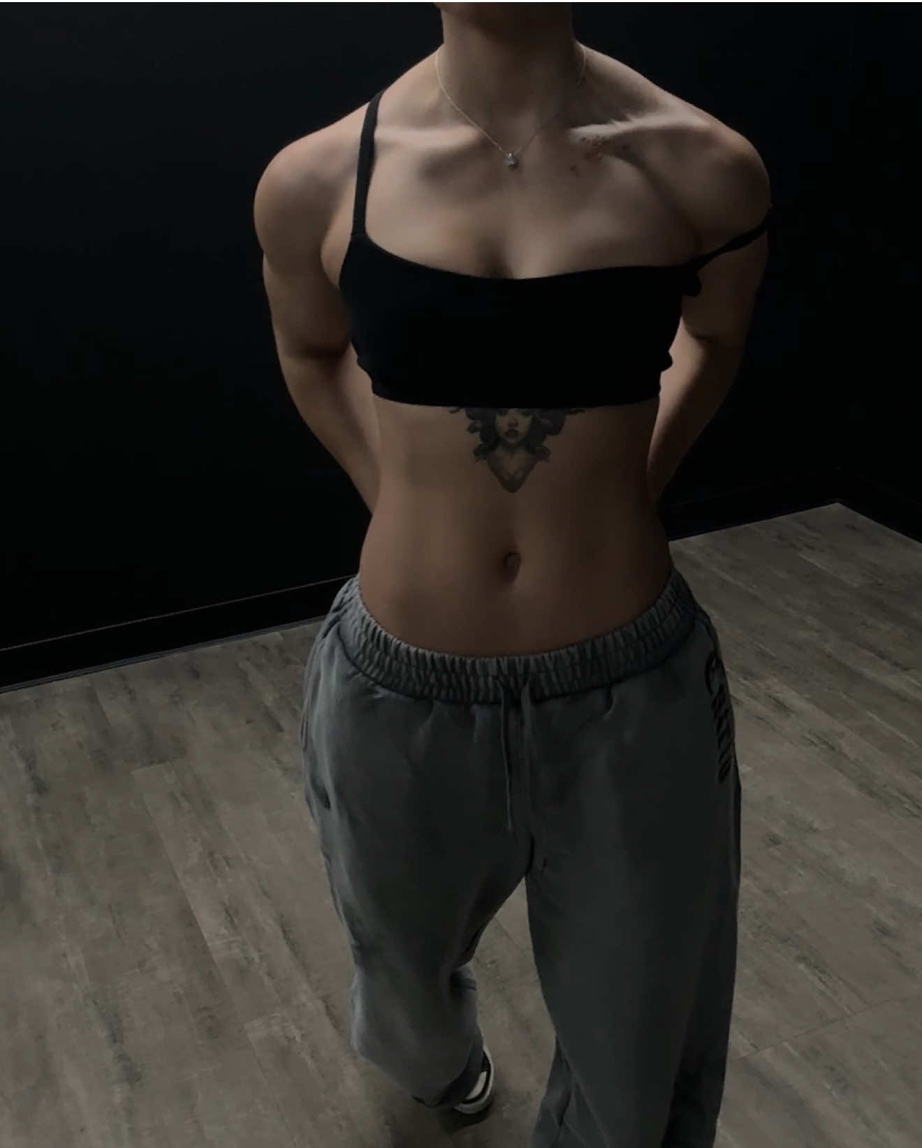 @Cachèt