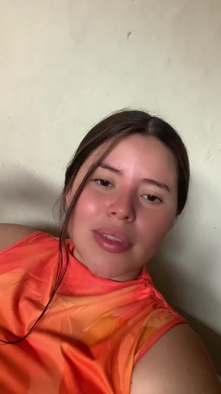 @Mari 🤍🍒