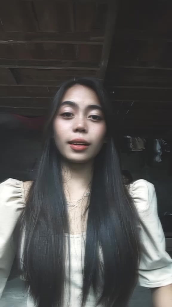 @Ave Q