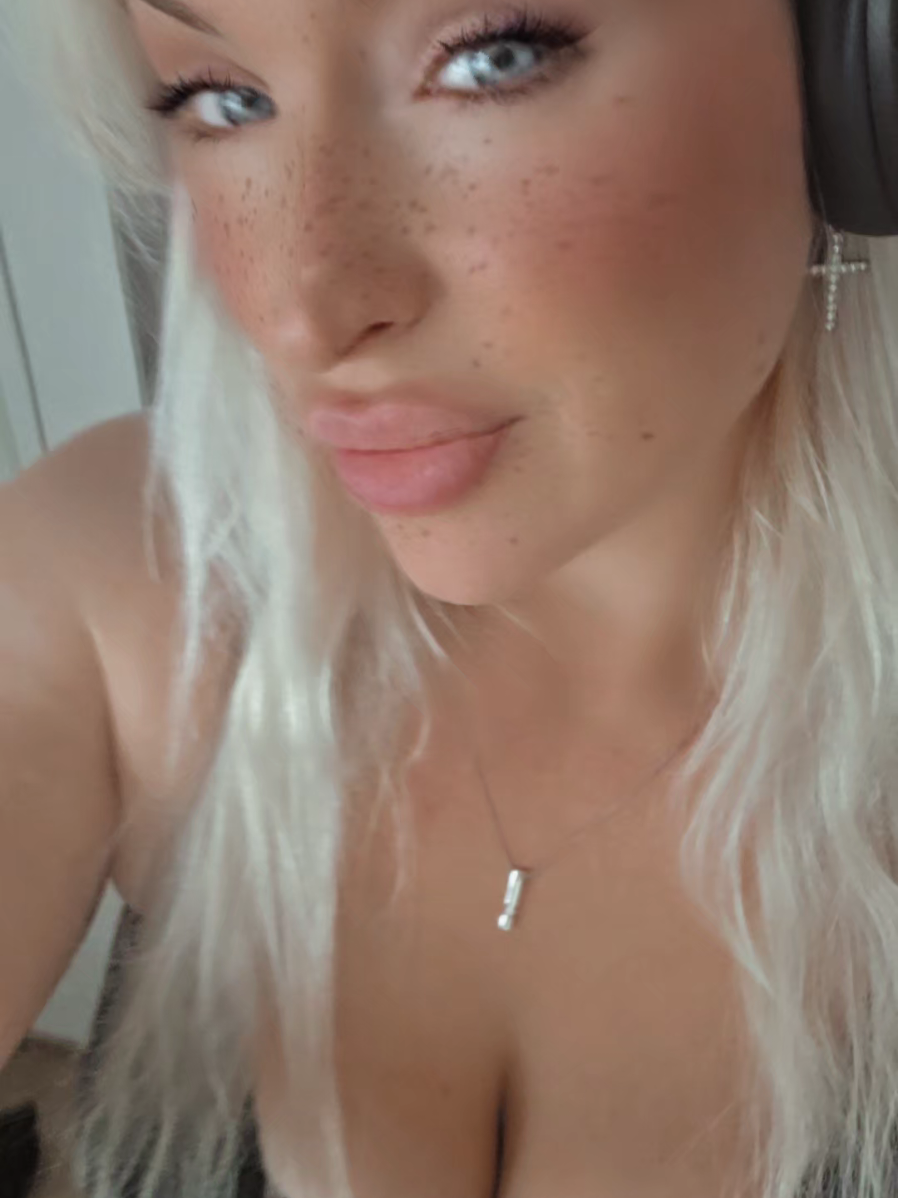 @Mileylon