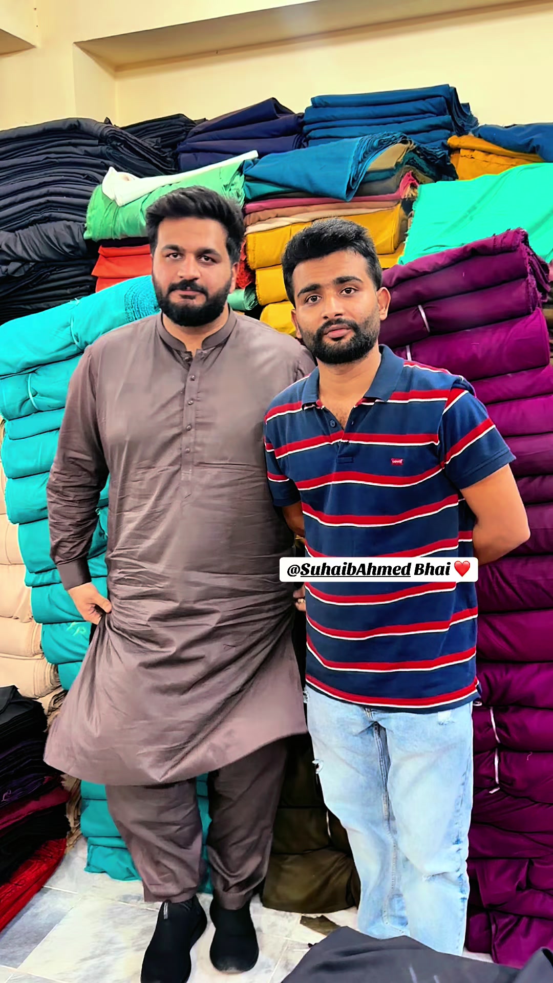 @KALKATA CENTER Maki Market Fsd