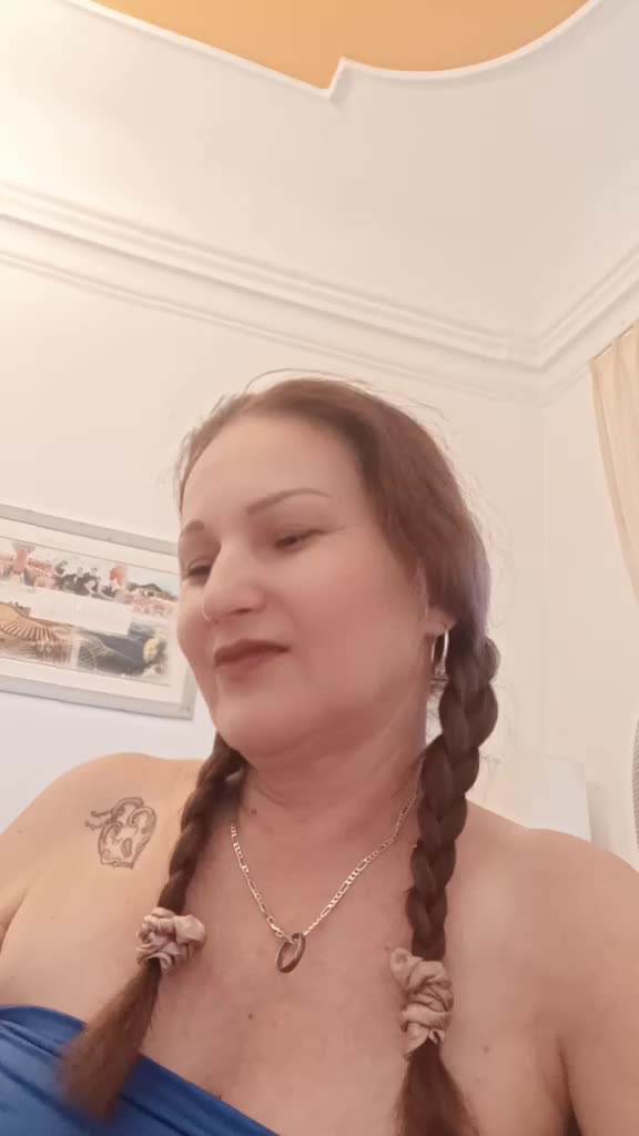 @Mirella