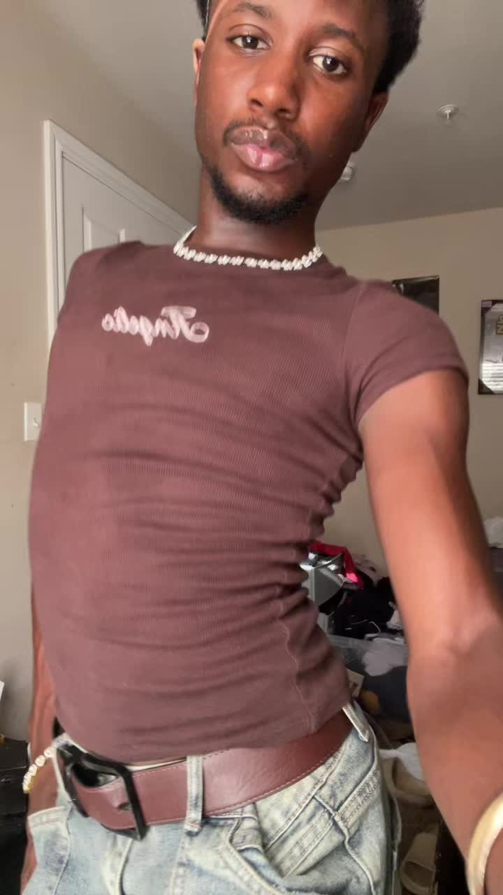 @Baddesttrent_muah💋💕