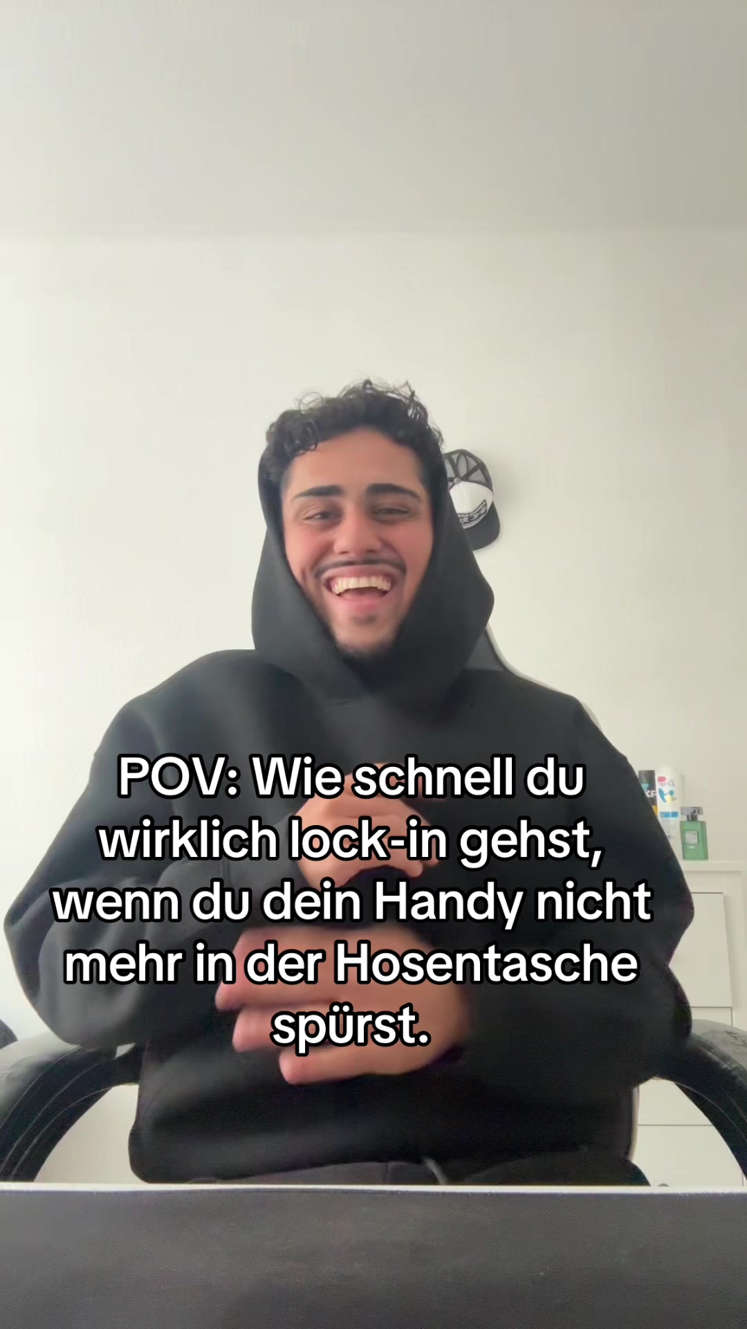 @akinydm