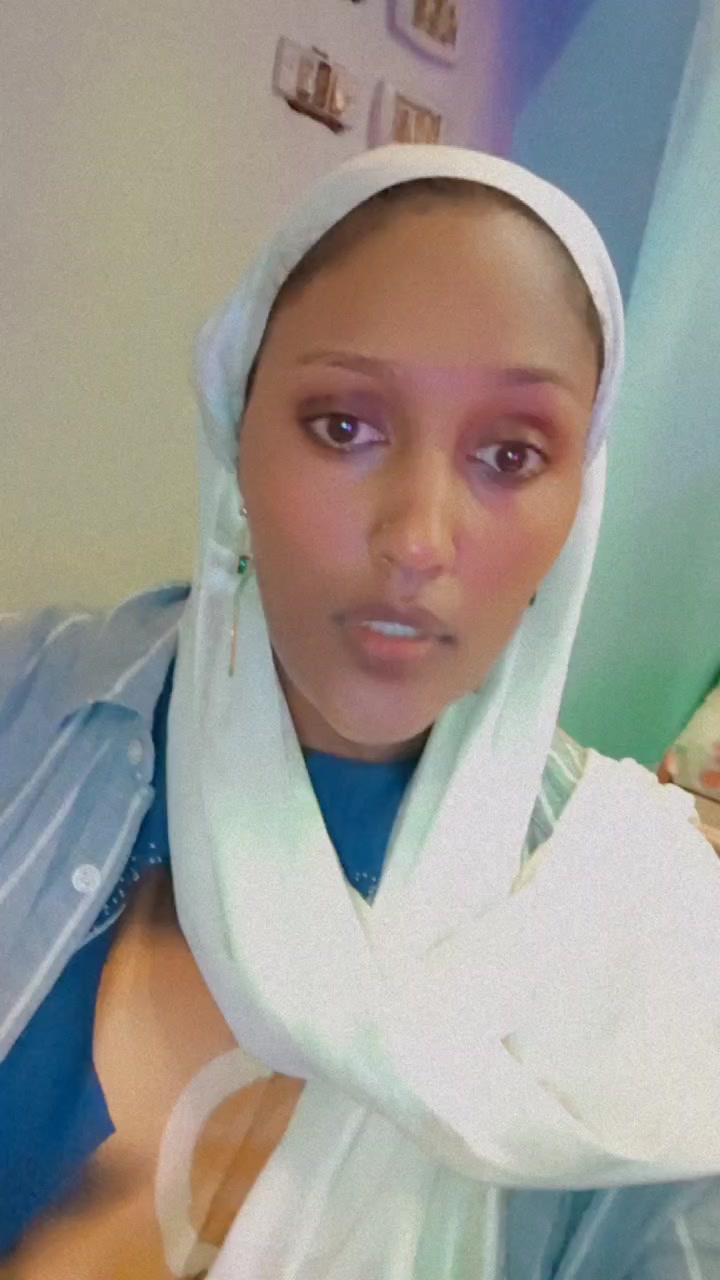@Ashu🍃Tiyya🍃🫰