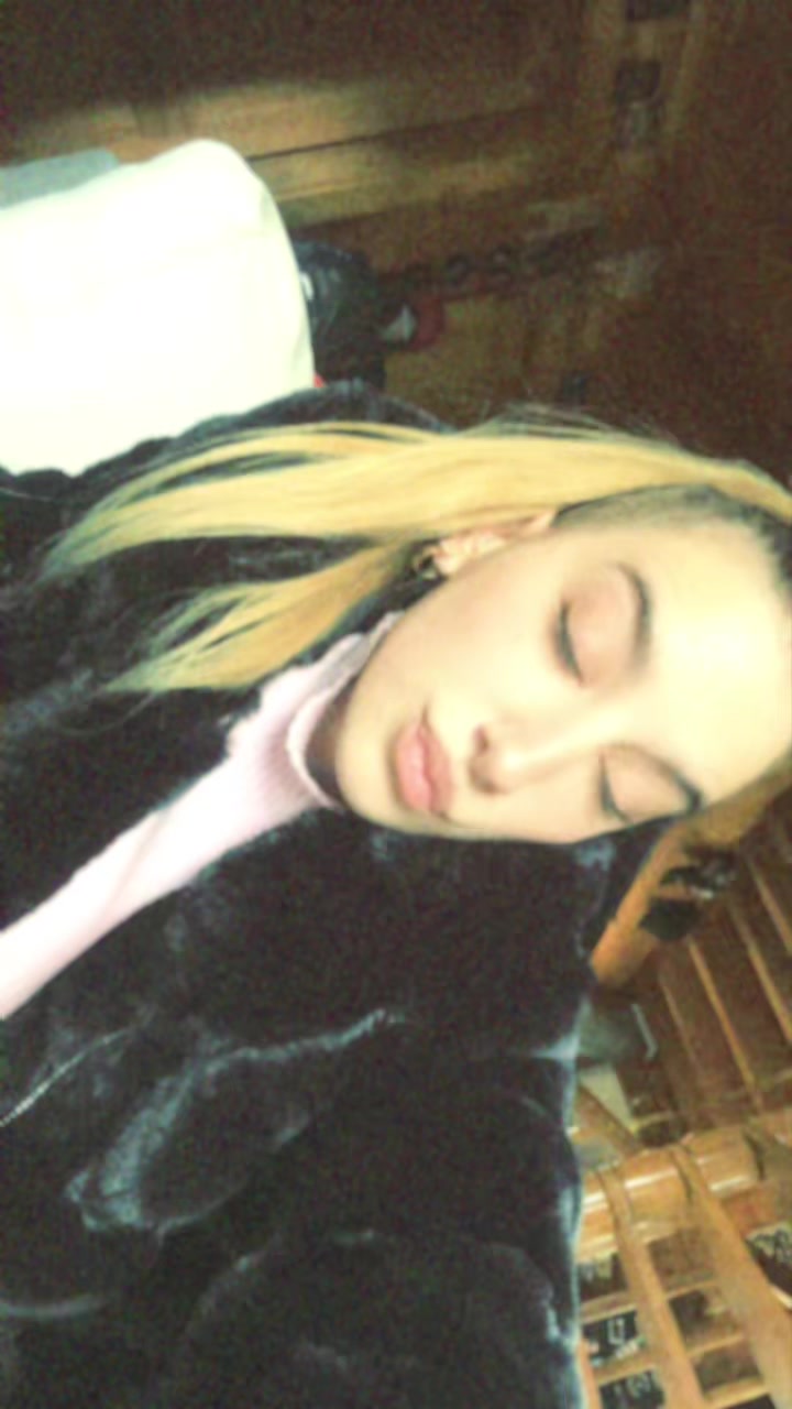 @Élęa.👄🦋