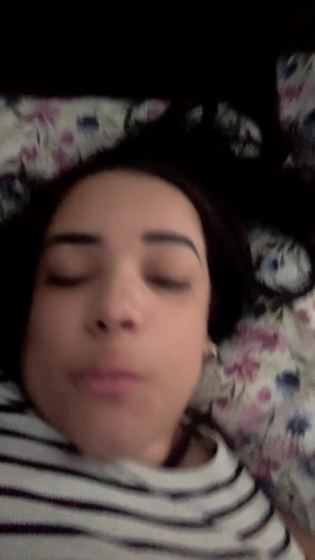 @𝓐𝓷𝓷𝓲𝓪_𝓬𝓫𝓪