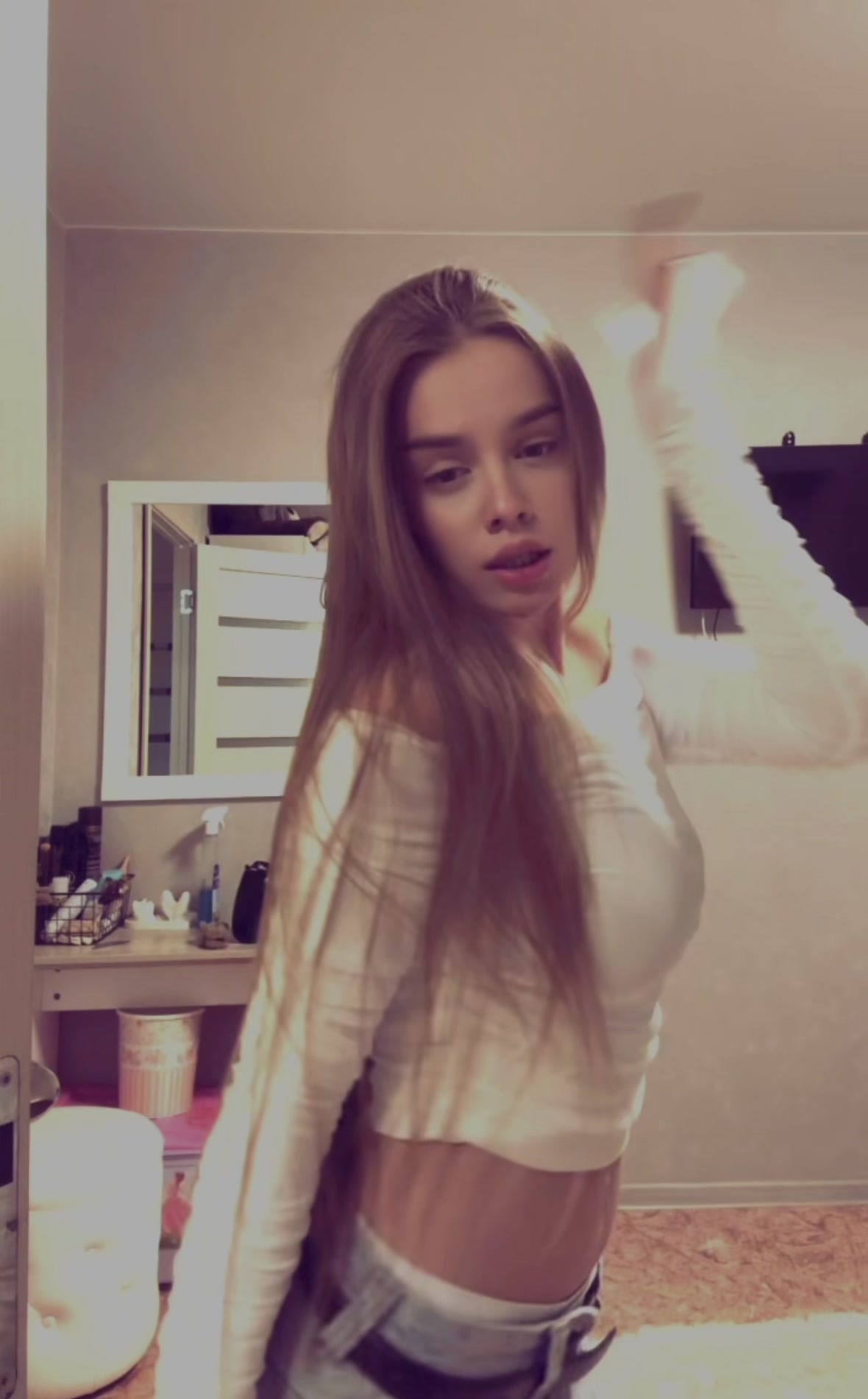 @unessa