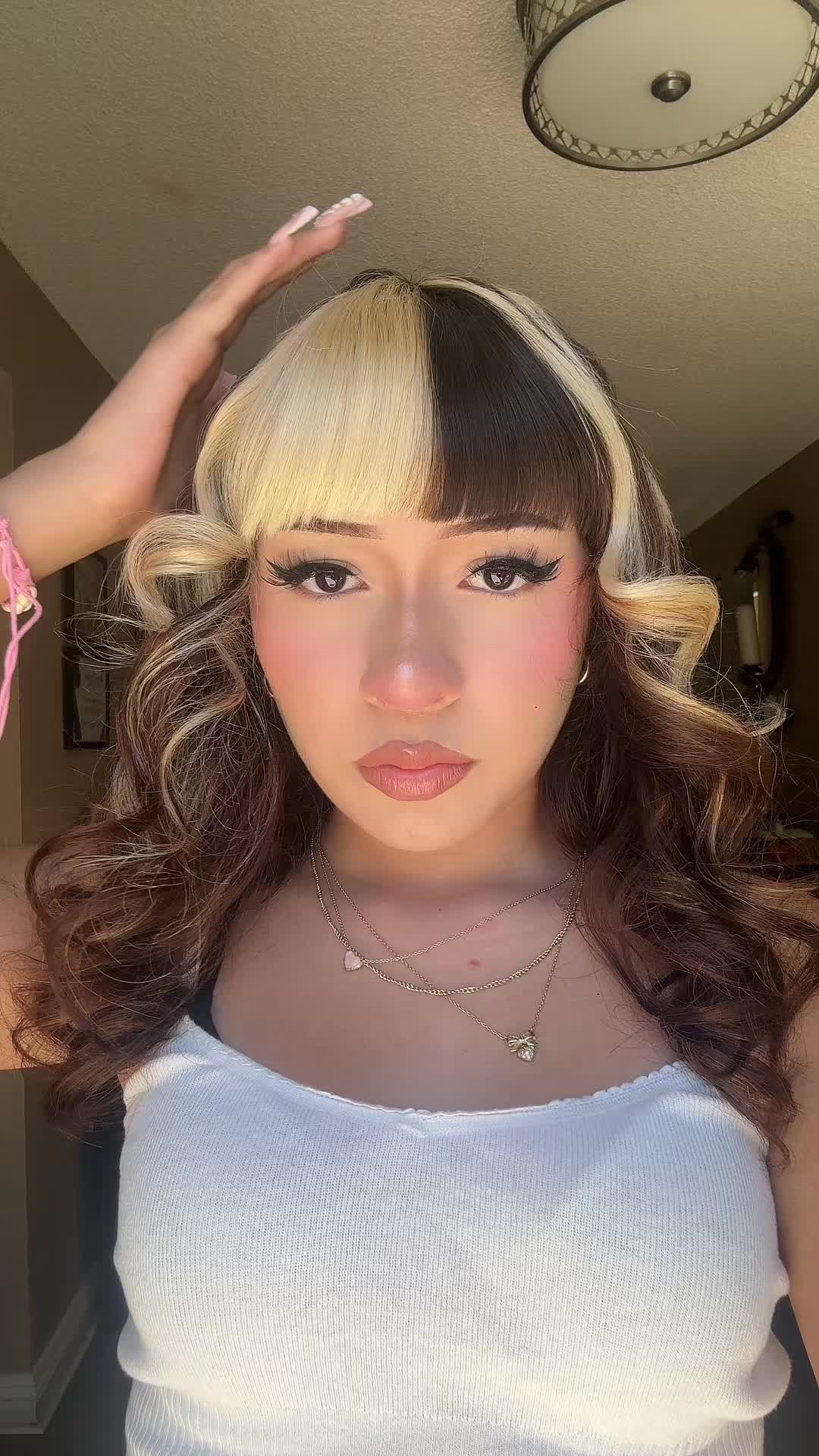 @Sophie Gonzalez
