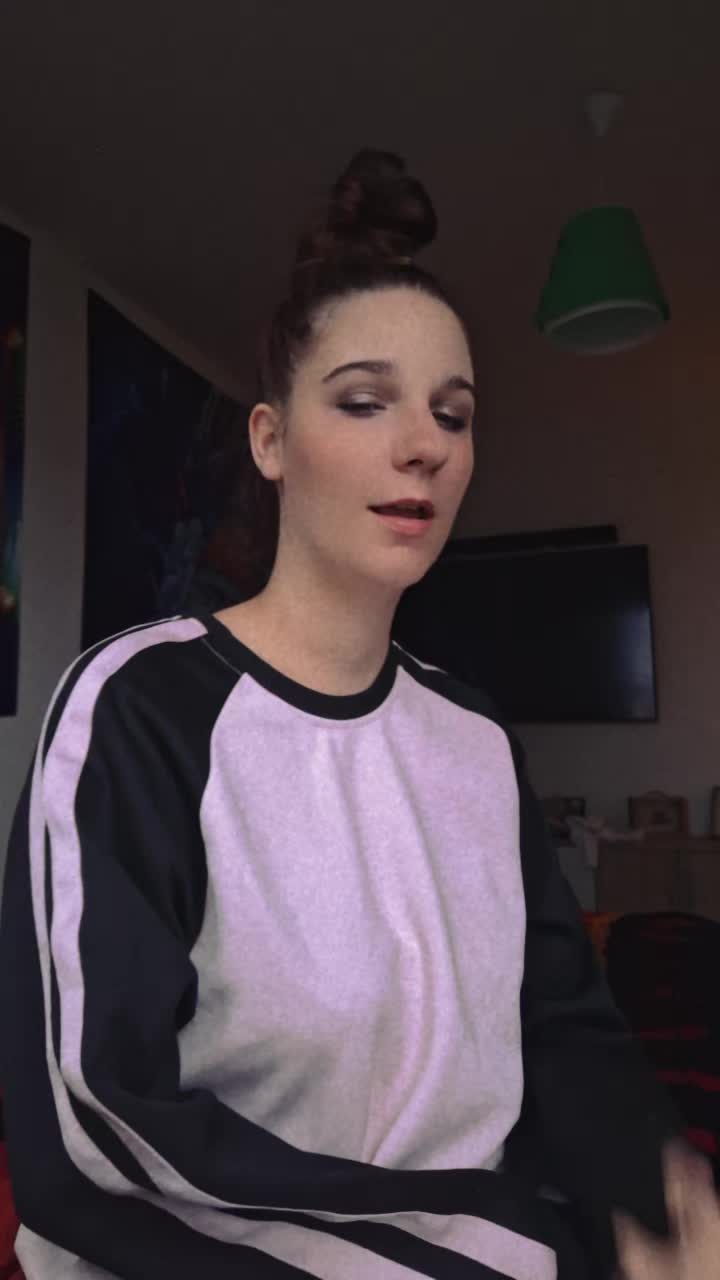 @𝑽🖤