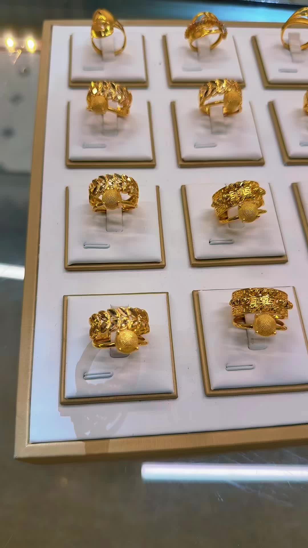 @Radmohn jewelers طلا فروشی