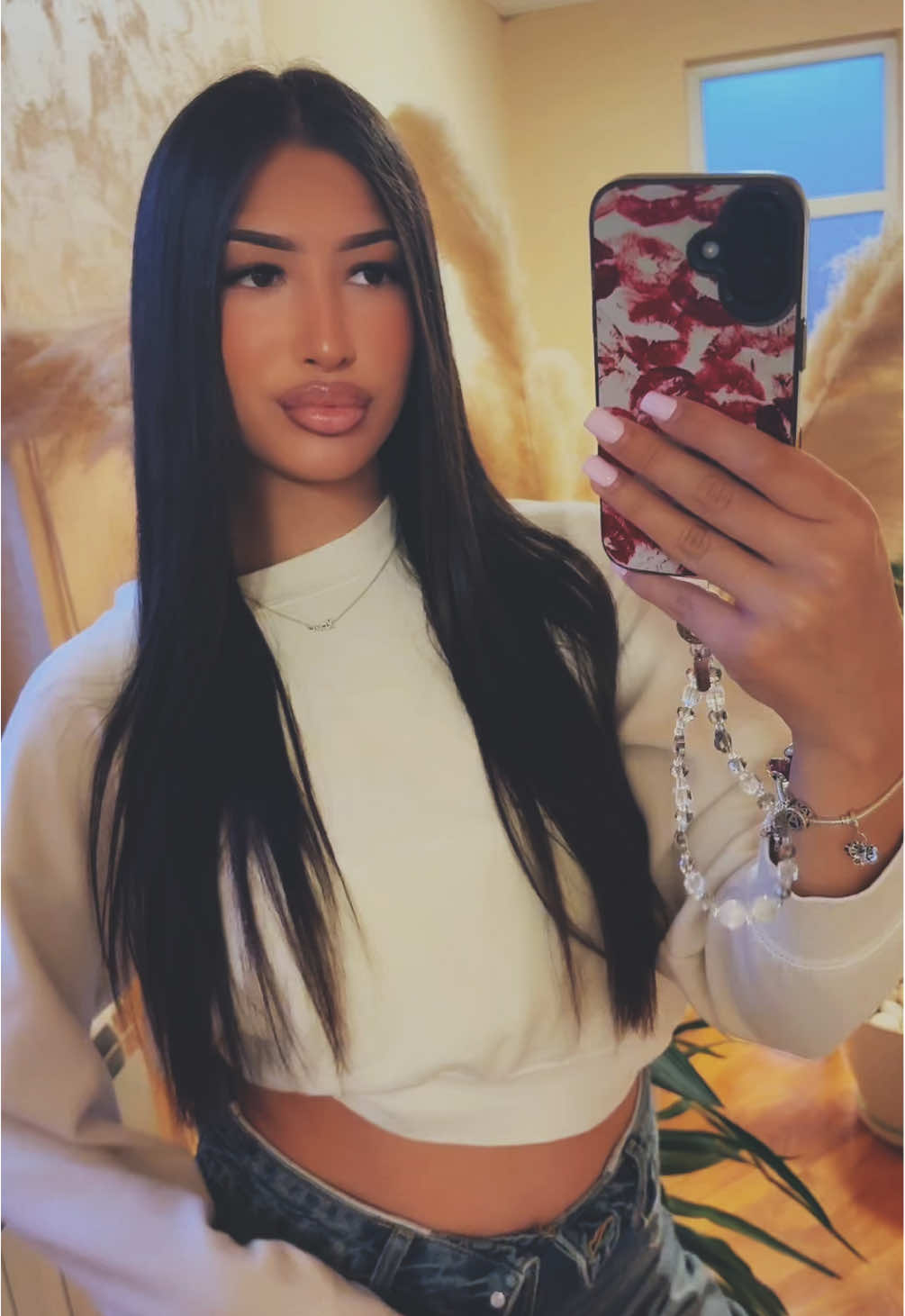 @𝒜𝓃𝒹𝓇𝑒𝒶