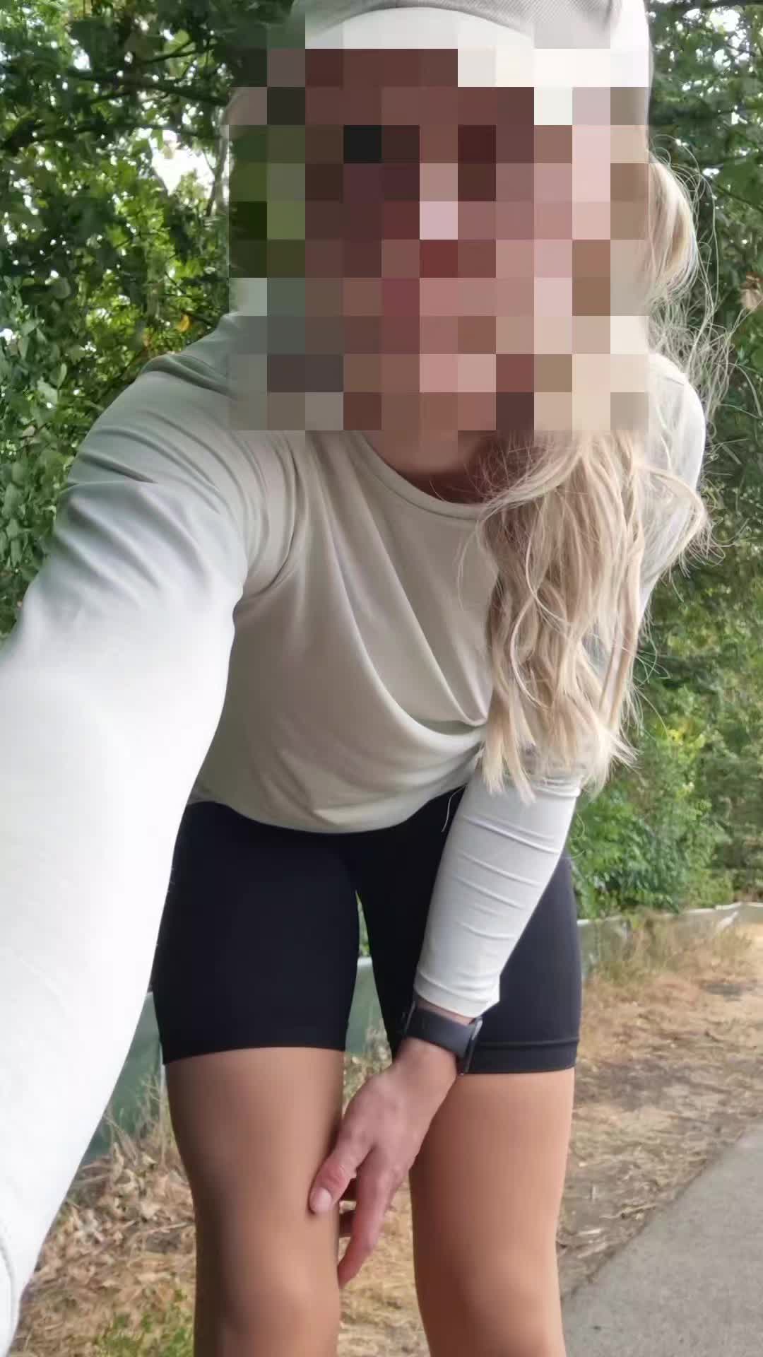 @Frieda_